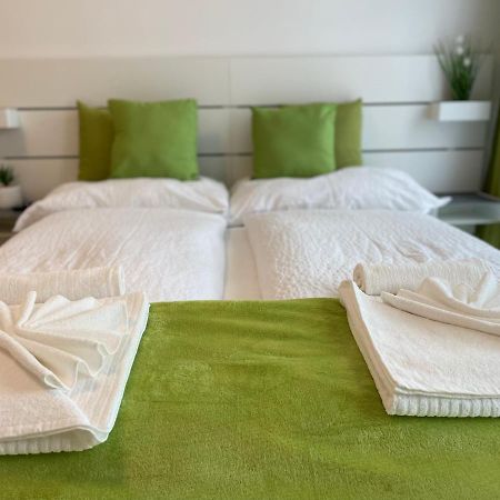 Siesta Apartman Balatonberény Екстериор снимка